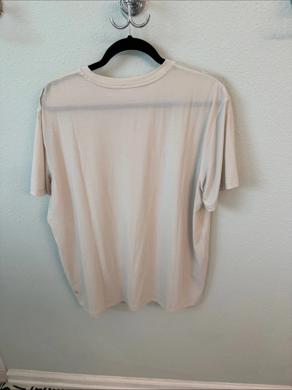 lululemon athletica Women's Short Sleeve Crew Tee in Light Cream